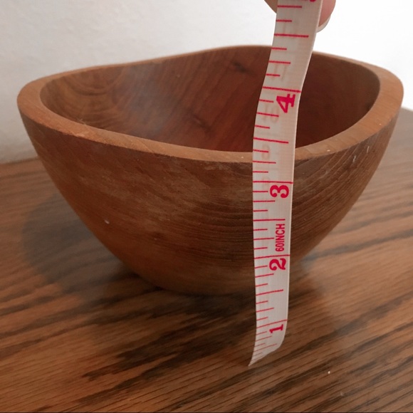 Vintage Teak Wood Bowl with Uneven Edge - Picture 6 of 6
